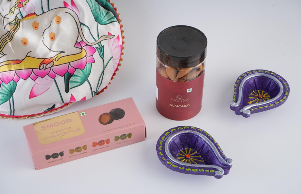 Premium Pochette Purse Gift Hamper | Luxury Chocolate Gift Hamper For Birthday,Anniversary, & Special Occasions |