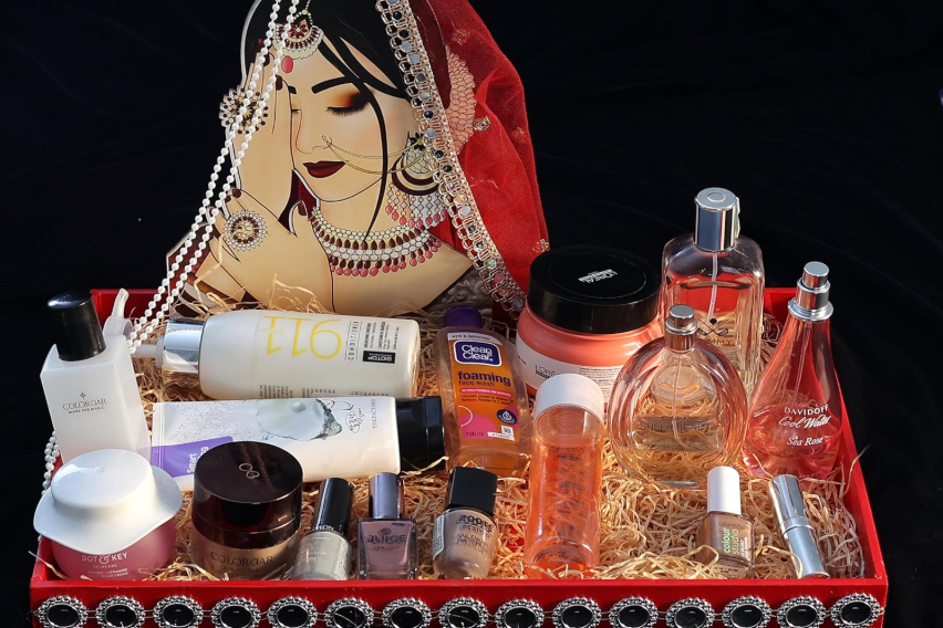 The Bride Made Multipurpose Gift Box for Bride, Wedding Trousseau Gift Packing